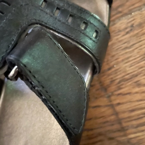 Clarks bendable slip on sandal - Picture 3 of 8